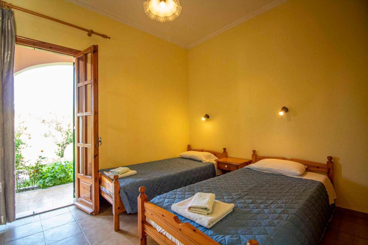Tzoras‌ ‌Apartments‌ ‌Roda‌ ‌Corfu‌ Litheres Buitenkant foto